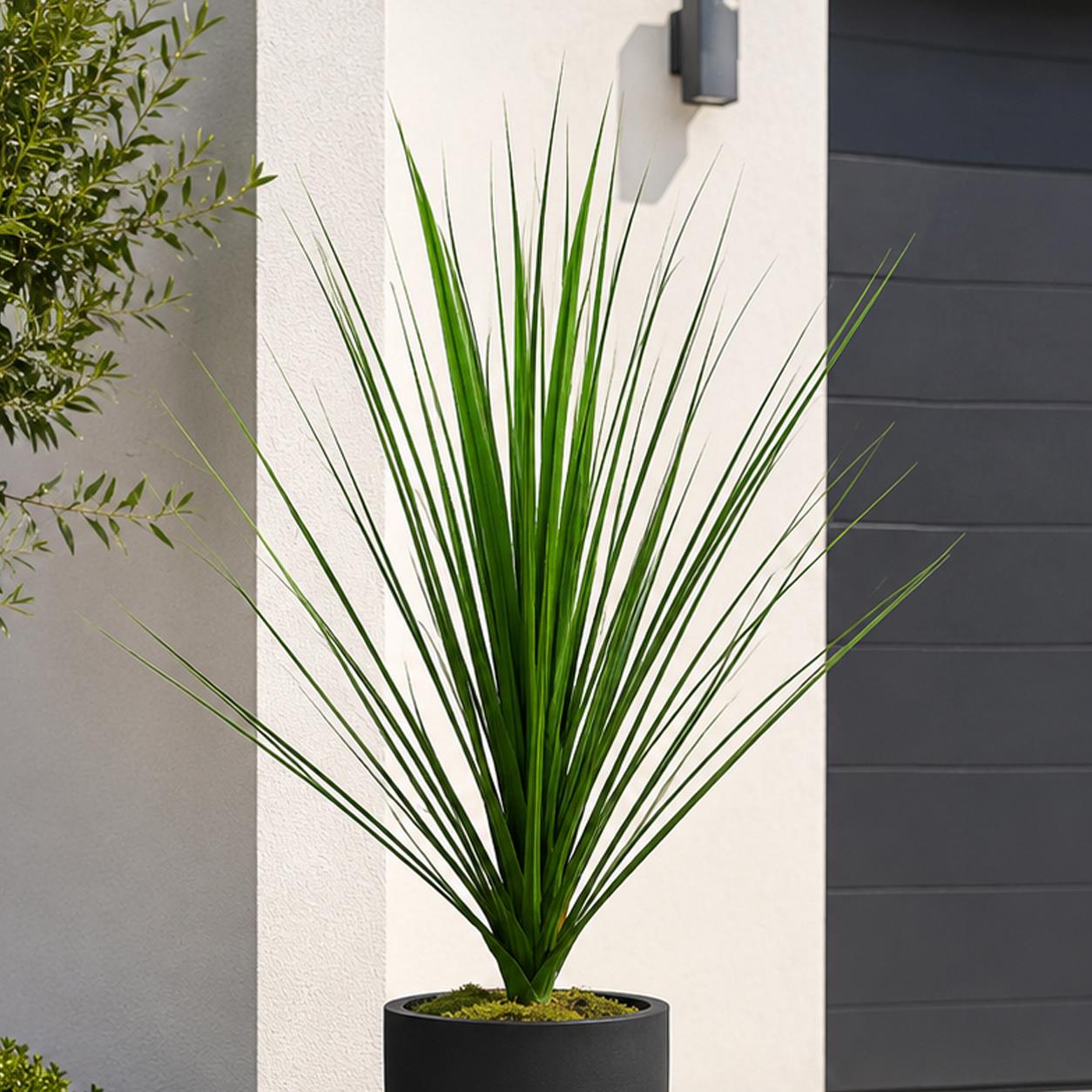 Leaf Design 90cm UV Resistant Artificial Grass