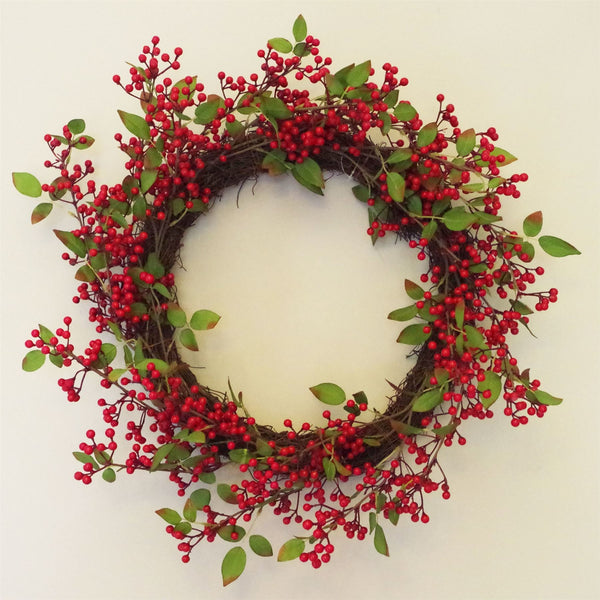 Christmas Natural Look Red Berry Floristry Wreath 60cm 24 inch Large Luxury Botanik