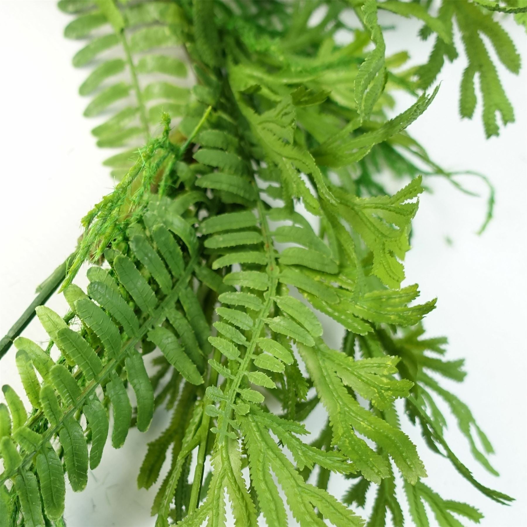 140cm Artificial Trailing Hanging Fern Garland Plant Realistic