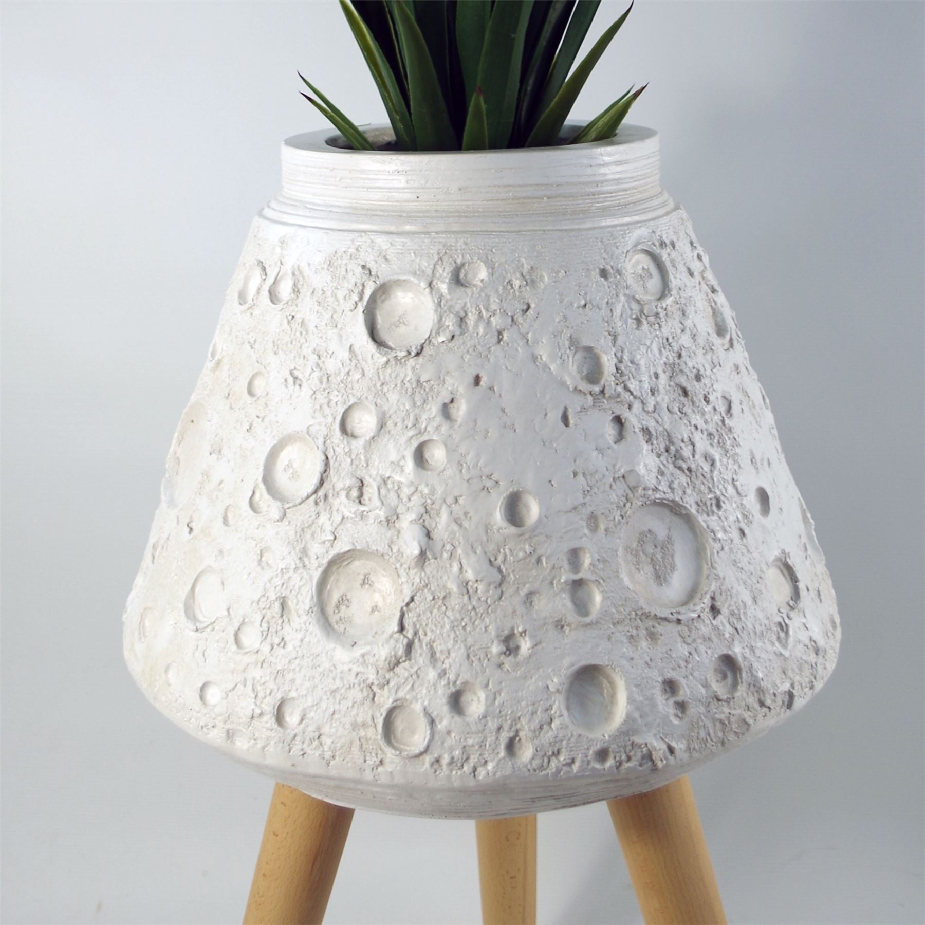 Moon White Planter